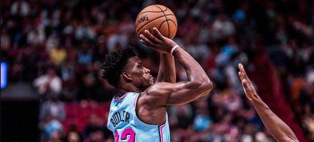NBA季后赛次轮，巴特勒40分抢断绝杀热火晋级